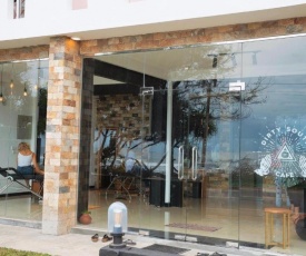 Dirty South Villa - Midigama