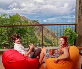 Ella Master Point Luxury Cottage