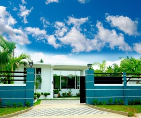Airport 4 Season Transit Hotel