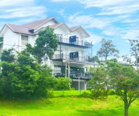 Galaxy Grand Hotel