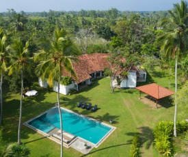 Garden Villa Ronnaduwa