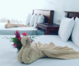 Grand Peak Hotel Ella