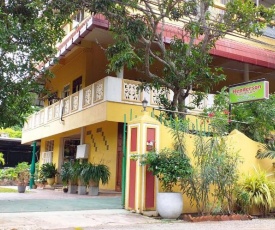 Henderson Airport Residence
