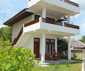 Hideaway Lodge