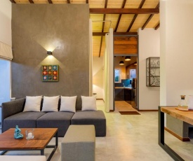 Hikka Hill Loft