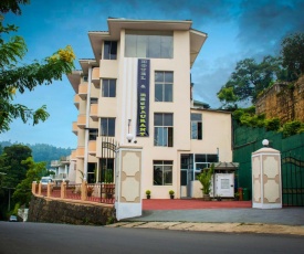 HOTEL LAKEFIELD "Excellence"