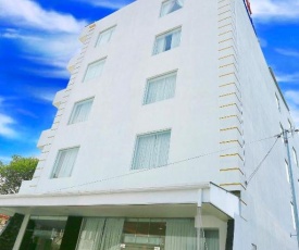 Hotel Nelly Marine