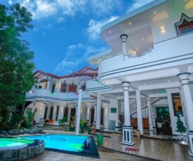 Hotel River Front