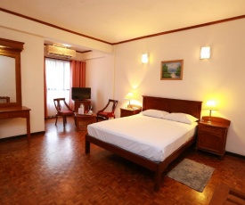 Hotel Sapphire