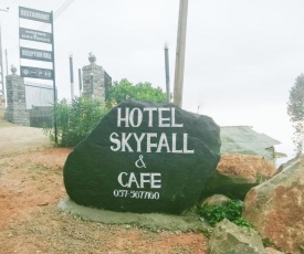 Hotel SkyFall