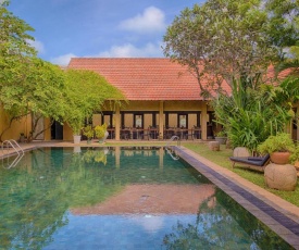 Jetwing Ayurveda Pavilions - Full Board & Treatments