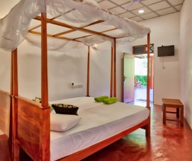 Julia Safari Inn