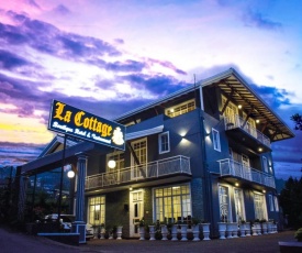 La Cottage Boutique Hotel & Restaurant