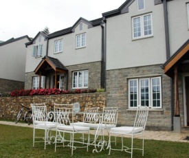 Lakeside Cottages