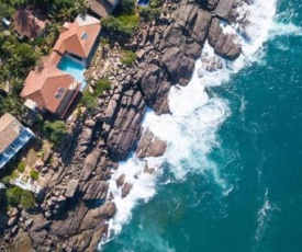 Land's End Villa