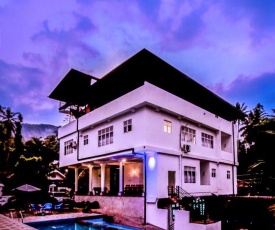 Lavenro Hotel & Resort