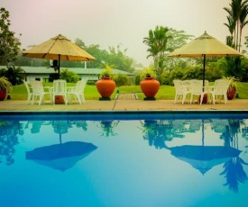 Laya Leisure