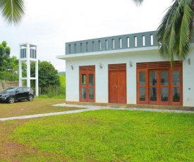 Lemas Unawatuna