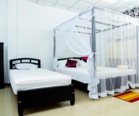 Anila Beach Inn