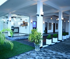 Liyonaa Beach Hotel