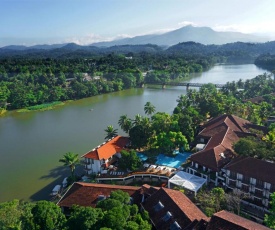 Mahaweli Reach Hotel