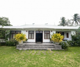 Man Mountain Villa