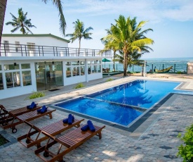 Manara Beach Resort