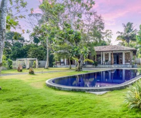 Antique Ceylon Villa