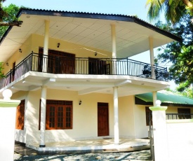 Anuradha Holiday Apartments