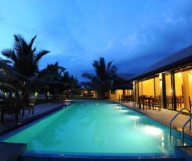 Melheim Beach Kalpitiya
