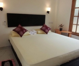 Monara Backpacker Inn Unawatuna