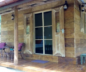 Monkey Nest Bungalow