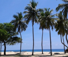 Naval Beach Villa & Rooms