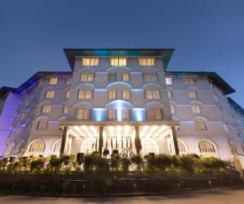 Araliya Green City Hotel