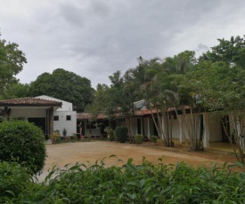 New Rest House - Mahiyanganaya