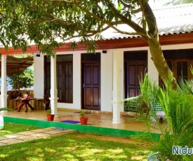 Niduwari Lake Homestay