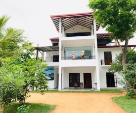 Nilaro Holiday Resort