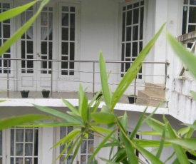 Niwasa House