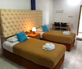 Oasis Wings Hotel