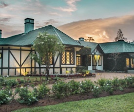 Oliphant Boutique Villa by Amaya