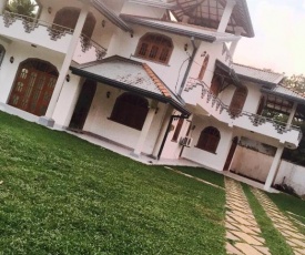 Pasidu Villa