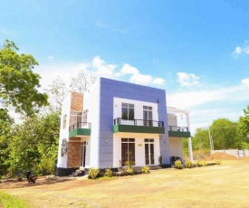 Peacock Resort