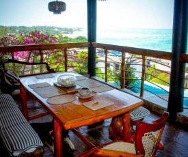 Penthouse on the Rocks