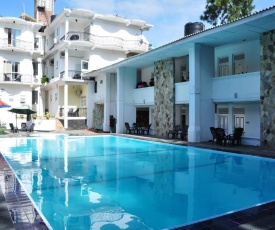 Peradeniya Rest House