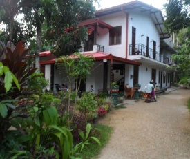 Piumi House