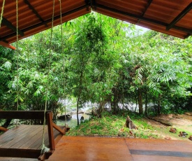 Powerhouse River Resort