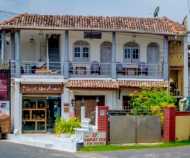 Rampart View Guesthouse