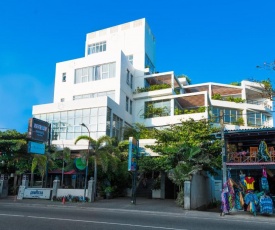 Refresh Hotel Hikkaduwa