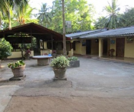 Relax guest House