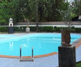 S and K Safari Village Hotel - Udawalawe